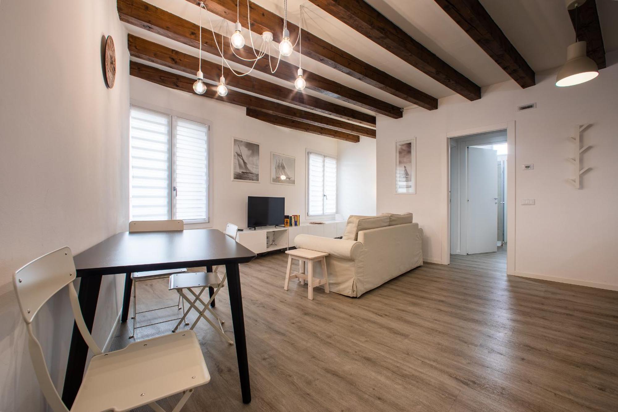 San Faustino Central Apartment Vicenza Exterior photo